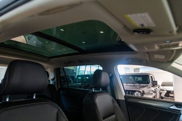 2022 Volkswagen Tiguan SE 4Motion 3rd row