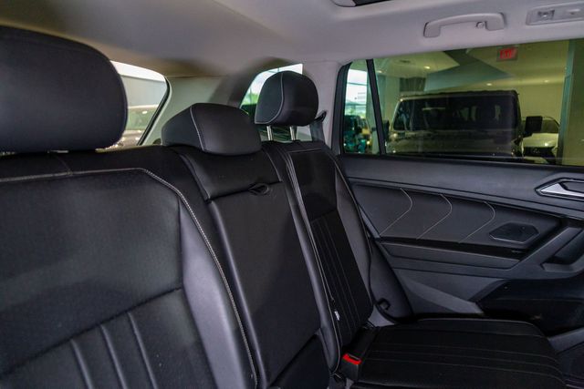 2022 Volkswagen Tiguan SE 4Motion 3rd row