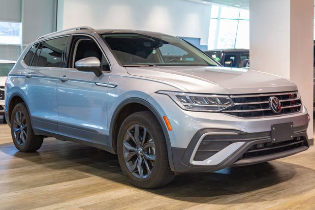 2022 Volkswagen Tiguan SE 4Motion 3rd row
