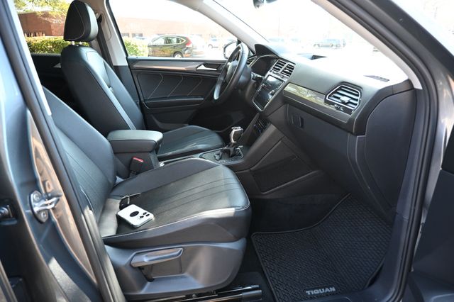 2022 Volkswagen Tiguan SE