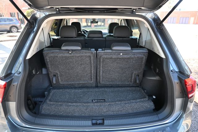 2022 Volkswagen Tiguan SE