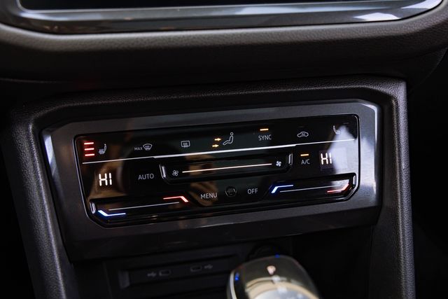 2022 Volkswagen Tiguan 2.0T SE R-Line Black | Mesquite, TX | Texas Autos Direct 2022 Volkswagen Tiguan 2.0T SE R-Line Black | Mesquite, TX | Texas Autos Direct