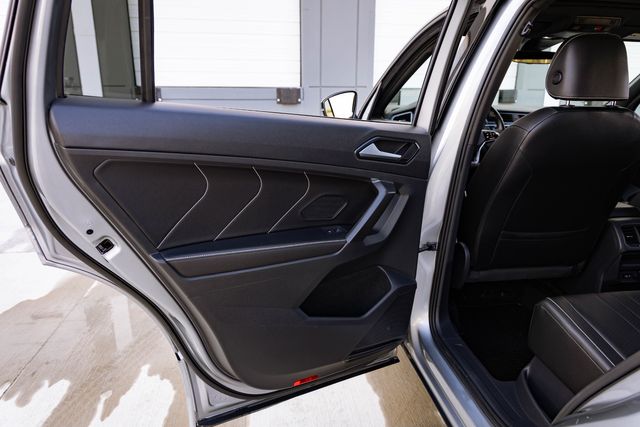 2022 Volkswagen Tiguan SE R-Line Black 4Motion | Mesquite, TX | Texas Autos Direct