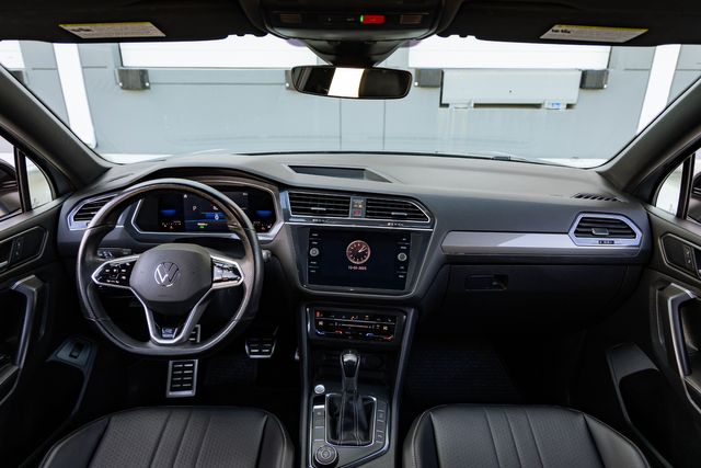 2022 Volkswagen Tiguan SE R-Line Black 4Motion | Mesquite, TX | Texas Autos Direct