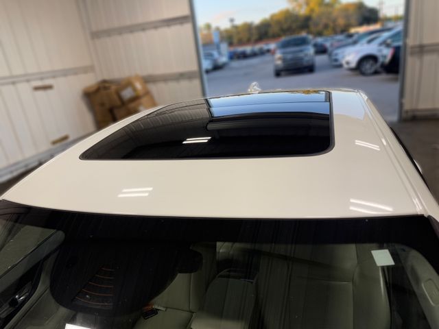 2022 Volvo S60 T8 RECHARGE R-DESIGN EXPRESSIO 2022 Volvo S60 T8 RECHARGE R-DESIGN EXPRESSIO