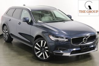 2022 Volvo V90 Cross Country B6 | Mooresville, NC | The Group NC in Mooresville, NC 28117
