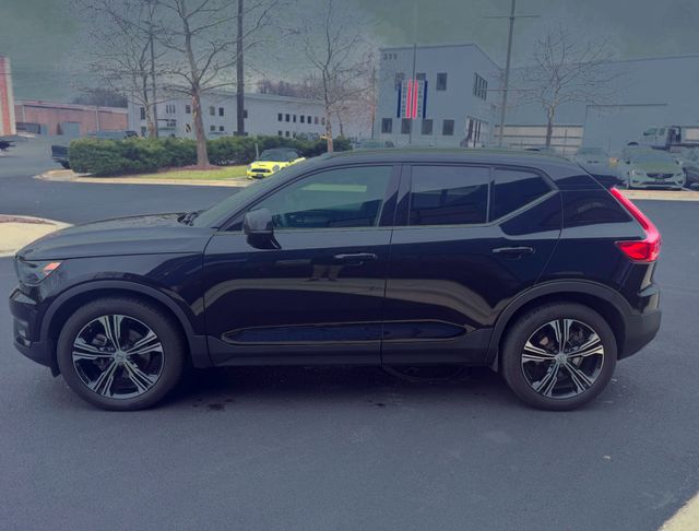 2022 Volvo XC40 T5 Inscription