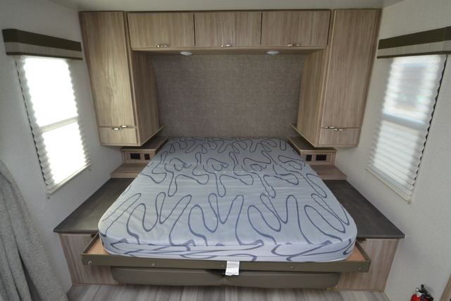 2022 Winnebago Minnie 2201MB