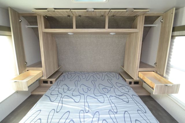 2022 Winnebago Minnie 2201MB