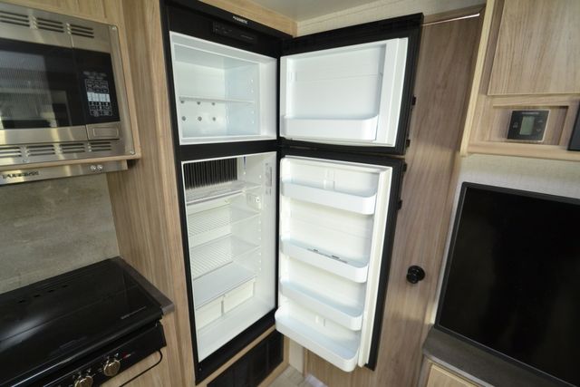 2022 Winnebago Minnie 2201MB