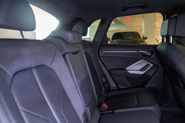 2023 Audi Q3 S line Premium 45 TFSI quattro 