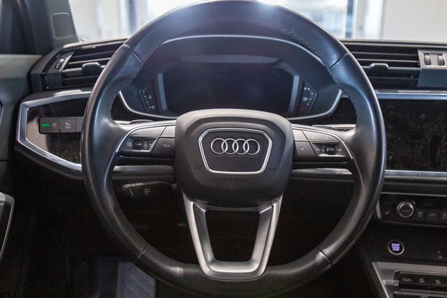 2023 Audi Q3 S line Premium 45 TFSI quattro 