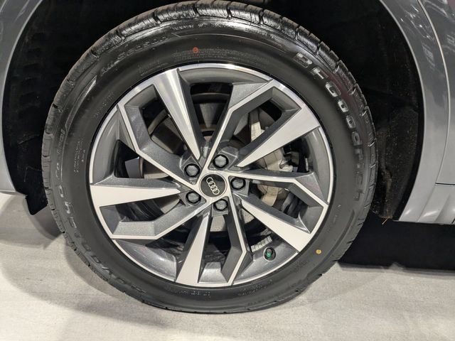 2023 Audi Q5 quattro S line Prem Plus 45 TFSI | Lake Forest IL | Executive Motor Carz