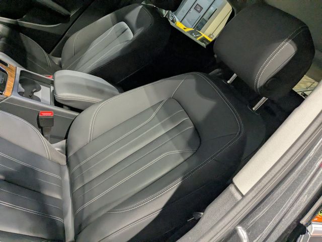 2023 Audi Q5 quattro S line Prem Plus 45 TFSI | Lake Forest IL | Executive Motor Carz