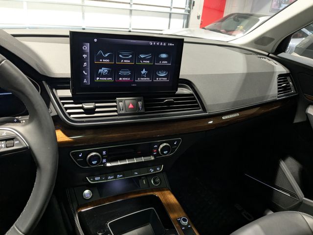 2023 Audi Q5 quattro S line Prem Plus 45 TFSI | Lake Forest IL | Executive Motor Carz 2023 Audi Q5 quattro S line Prem Plus 45 TFSI | Lake Forest IL | Executive Motor Carz
