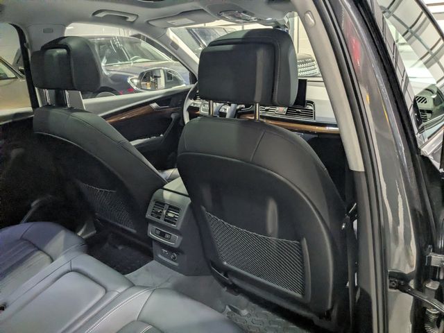 2023 Audi Q5 quattro S line Prem Plus 45 TFSI | Lake Forest IL | Executive Motor Carz