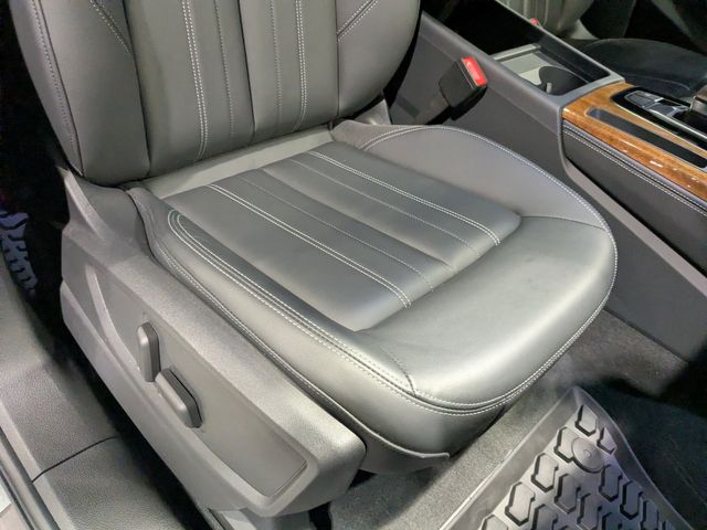 2023 Audi Q5 quattro S line Prem Plus 45 TFSI | Lake Forest IL | Executive Motor Carz