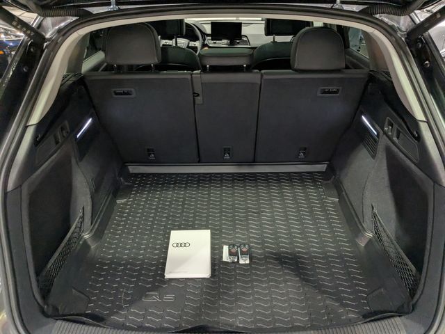 2023 Audi Q5 quattro S line Prem Plus 45 TFSI | Lake Forest IL | Executive Motor Carz