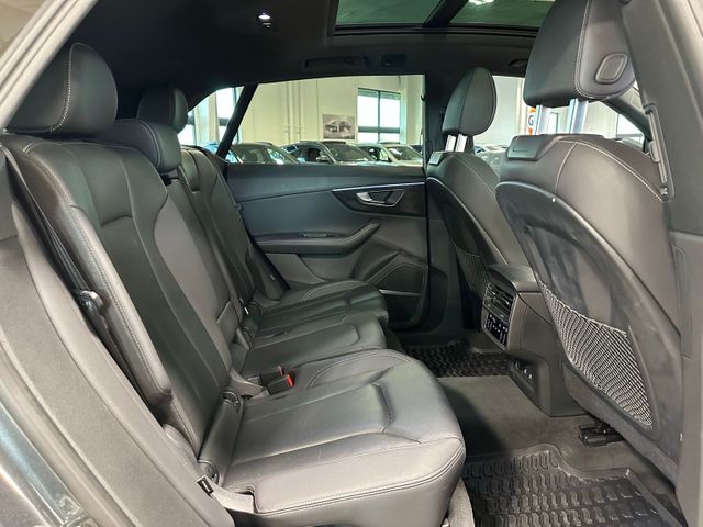 2023 Audi Q8 55 Premium Plus quattro S Line Plus Audi Beams | Irving, Texas | Hopper Motorplex 2023 Audi Q8 55 Premium Plus quattro S Line Plus Audi Beams | Irving, Texas | Hopper Motorplex