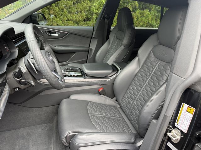 2023 Audi RS Q8 4.0T quattro
