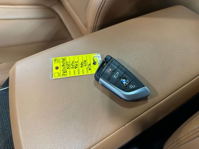 2023 BMW 3 Series 330e iPerformance | Irving, Texas | Hopper Motorplex 2023 BMW 3 Series 330e iPerformance | Irving, Texas | Hopper Motorplex
