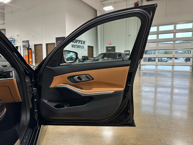 2023 BMW 3 Series 330e iPerformance | Irving, Texas | Hopper Motorplex 2023 BMW 3 Series 330e iPerformance | Irving, Texas | Hopper Motorplex