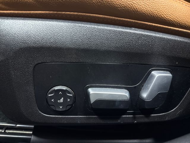 2023 BMW 330E 330e | Houston, TX | Texas Star Motors 2023 BMW 330E 330e | Houston, TX | Texas Star Motors