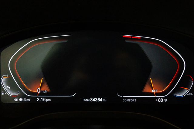 2023 BMW X3 sDrive30i Panoramic moonroof Convenience Package