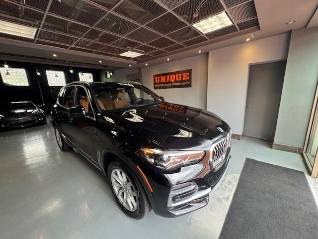 2023 BMW X5 xDrive40i | Bridgeville, Pennsylvania | Unique Motor Car Company
