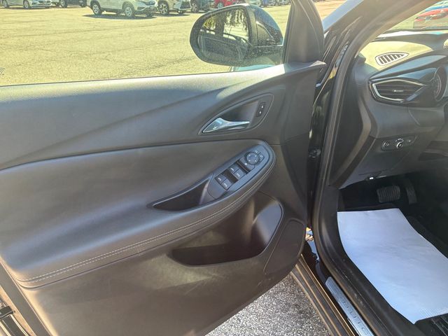 2023 Buick Encore GX Preferred | Ontario, OH | New Haven Auto Sales