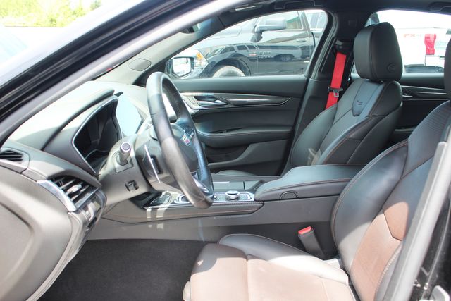 2023 Cadillac CT5-V Premium AWD | Granite City, Illinois | MasterCars Company Inc.