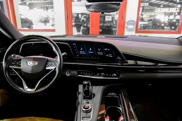 2023 Cadillac Escalade Sport