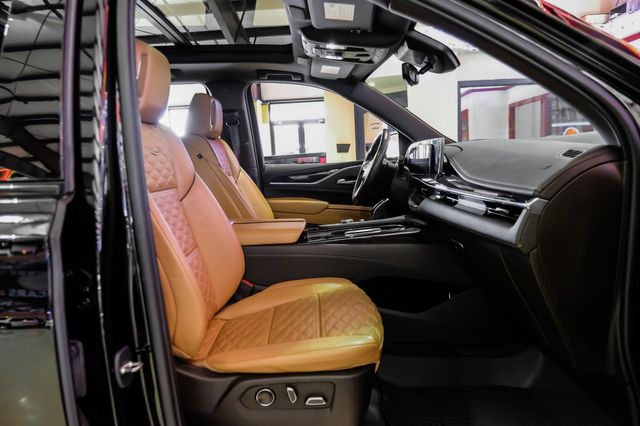 2023 Cadillac Escalade Sport