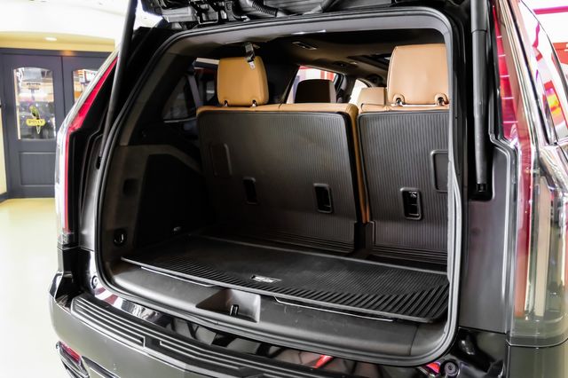 2023 Cadillac Escalade Sport 2023 Cadillac Escalade Sport