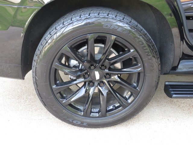 2023 Cadillac Escalade Sport 4WD w/Duramax Diesel    MSRP New 109,945