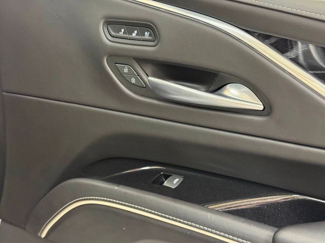 2023 Cadillac Escalade-V ESV Base | Houston, TX | Houston Auto Credit