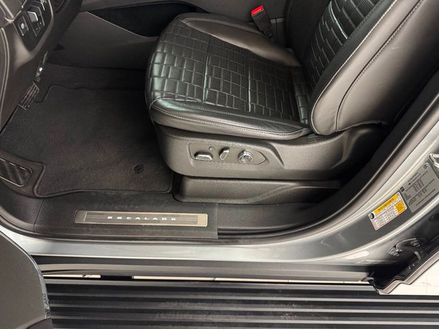 2023 Cadillac Escalade-V ESV Base | Houston, TX | Houston Auto Credit 2023 Cadillac Escalade-V ESV Base | Houston, TX | Houston Auto Credit