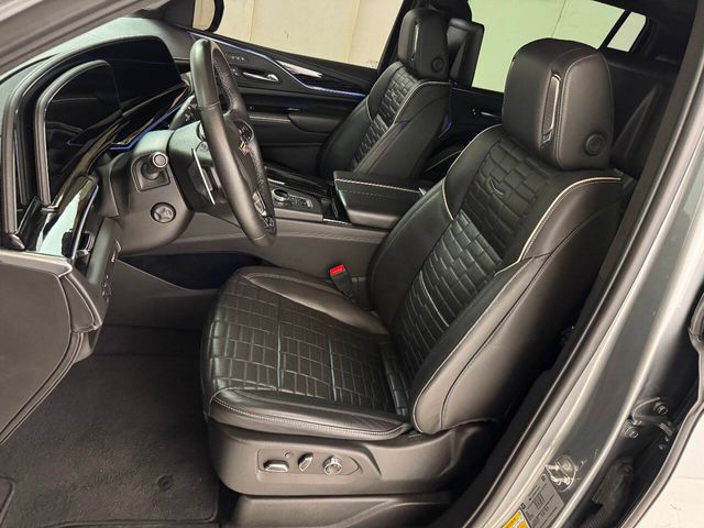 2023 Cadillac Escalade-V ESV Base | Houston, TX | Houston Auto Credit 2023 Cadillac Escalade-V ESV Base | Houston, TX | Houston Auto Credit