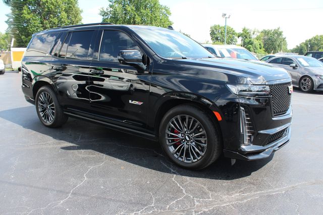 2023 Cadillac Escalade-V V-Series | Granite City, Illinois | MasterCars Company Inc. 2023 Cadillac Escalade-V V-Series | Granite City, Illinois | MasterCars Company Inc.