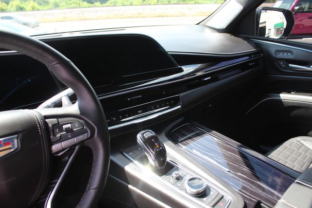 2023 Cadillac Escalade-V V-Series | Granite City, Illinois | MasterCars Company Inc.