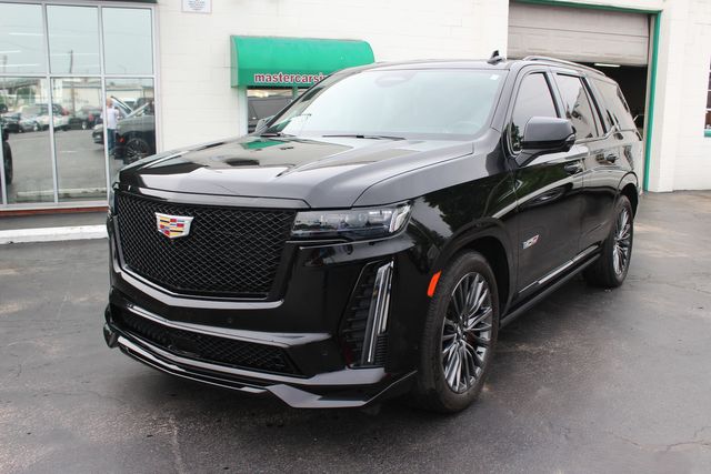 2023 Cadillac Escalade-V V-Series | Granite City, Illinois | MasterCars Company Inc.
