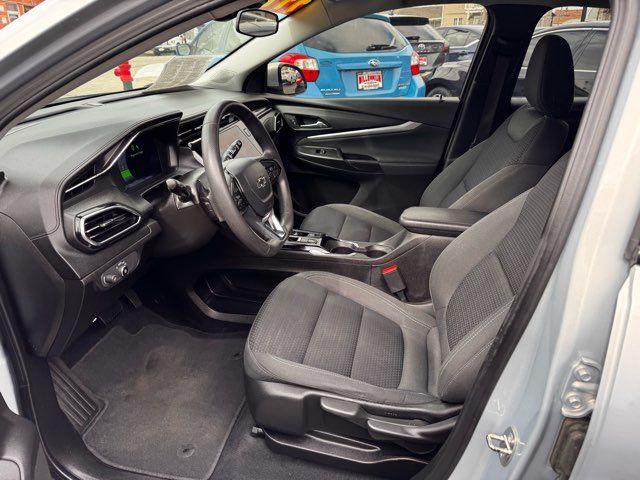 2023 Chevrolet Bolt EUV LT