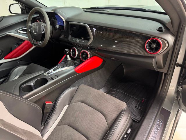 2023 Chevrolet Camaro SS 2dr Coupe w/1SS | Houston, TX | Houston Auto Credit 2023 Chevrolet Camaro SS 2dr Coupe w/1SS | Houston, TX | Houston Auto Credit