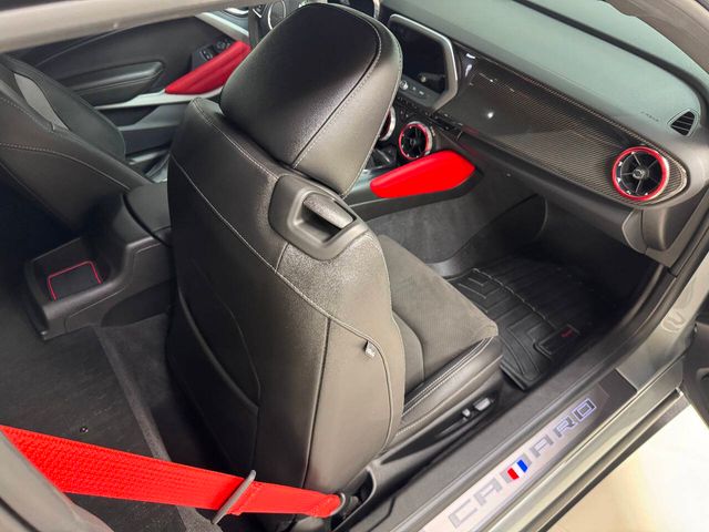 2023 Chevrolet Camaro SS 2dr Coupe w/1SS | Houston, TX | Houston Auto Credit 2023 Chevrolet Camaro SS 2dr Coupe w/1SS | Houston, TX | Houston Auto Credit