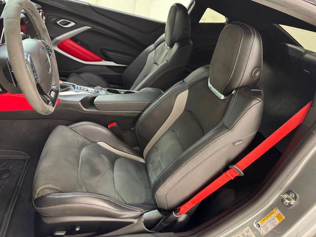 2023 Chevrolet Camaro SS 2dr Coupe w/1SS | Houston, TX | Houston Auto Credit 2023 Chevrolet Camaro SS 2dr Coupe w/1SS | Houston, TX | Houston Auto Credit