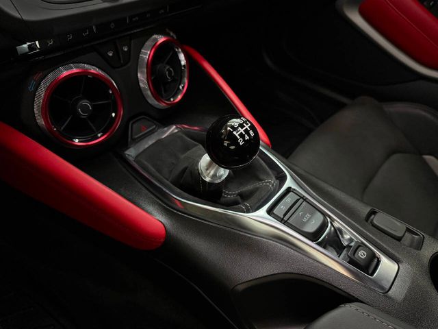 2023 Chevrolet Camaro SS 2dr Coupe w/1SS | Houston, TX | Houston Auto Credit 2023 Chevrolet Camaro SS 2dr Coupe w/1SS | Houston, TX | Houston Auto Credit