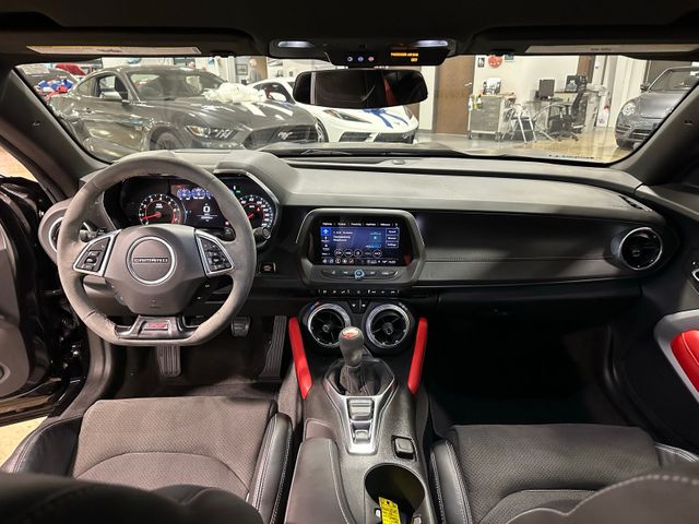 2023 Chevrolet Camaro SS 1LE Track Performance Package Recaro Seats | Irving, Texas | Hopper Motorplex 2023 Chevrolet Camaro SS 1LE Track Performance Package Recaro Seats | Irving, Texas | Hopper Motorplex