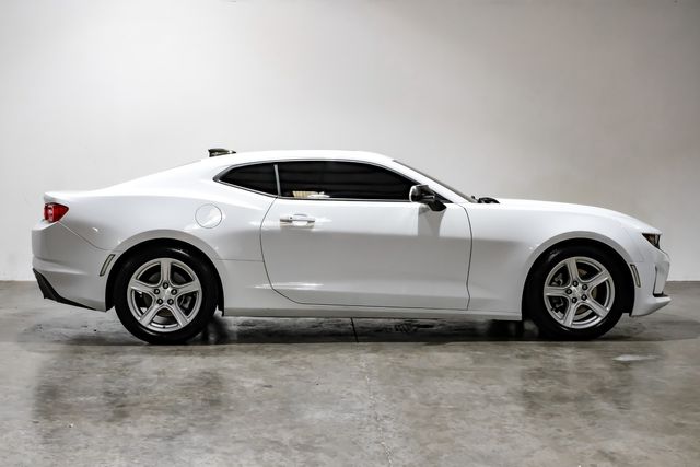 2023 Chevrolet Camaro LT