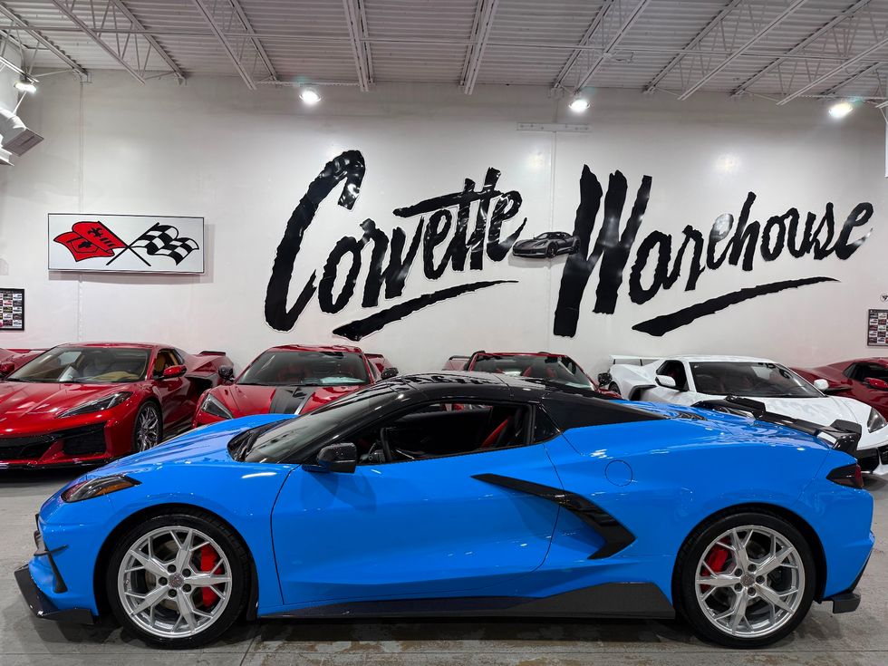 2023 Chevrolet Corvette CONV 3LT Z51 E60 J6F STLTH CF Tridents
