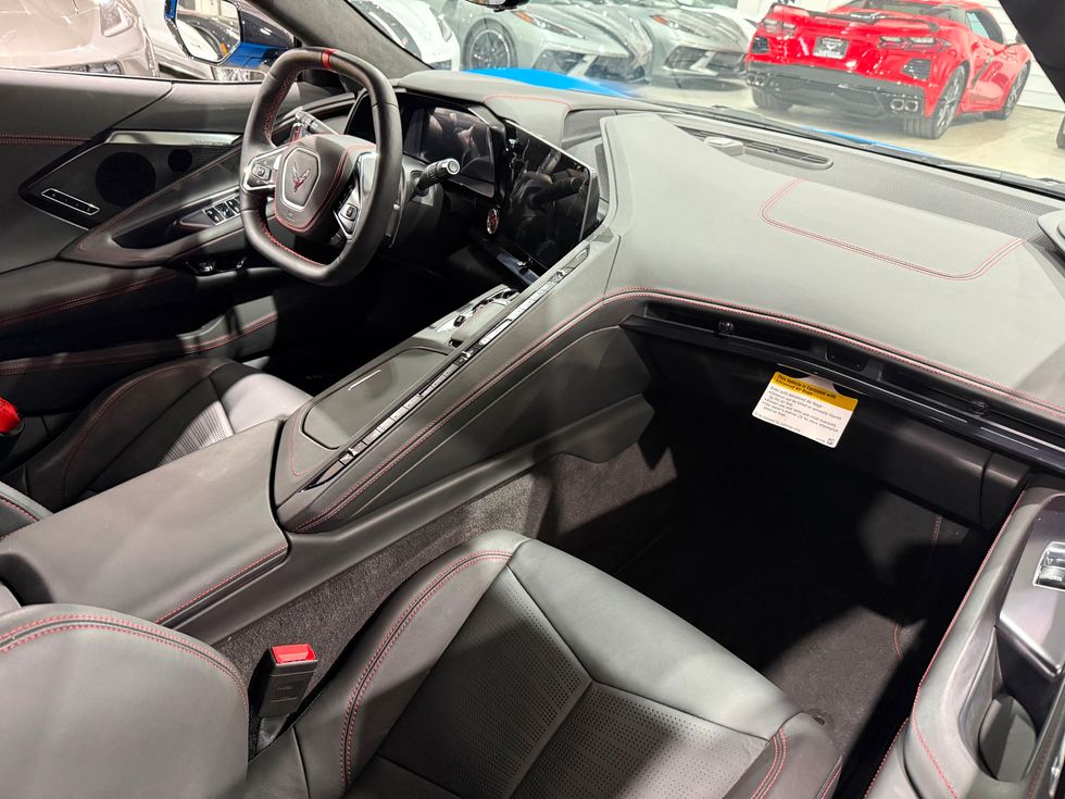 2023 Chevrolet Corvette CONV 3LT Z51 E60 J6F STLTH CF Tridents